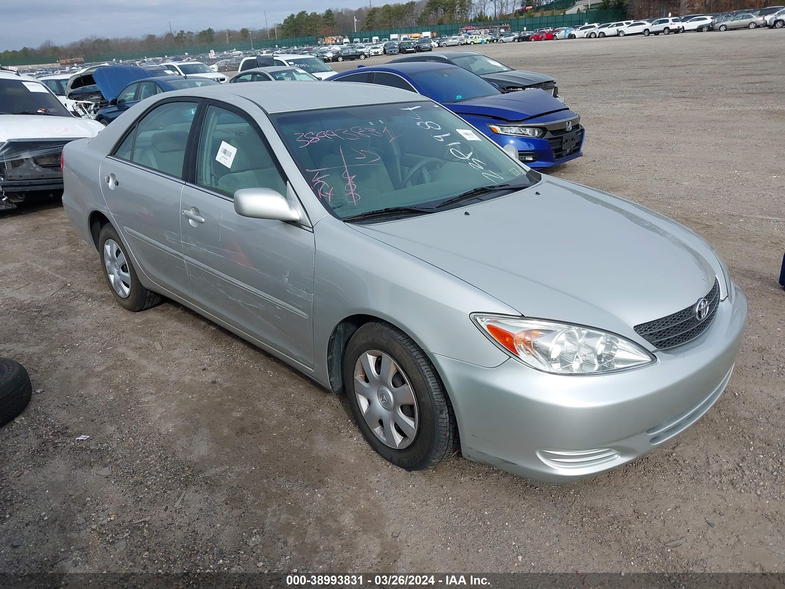 TOYOTA CAMRY 2004 4t1be32k64u799383