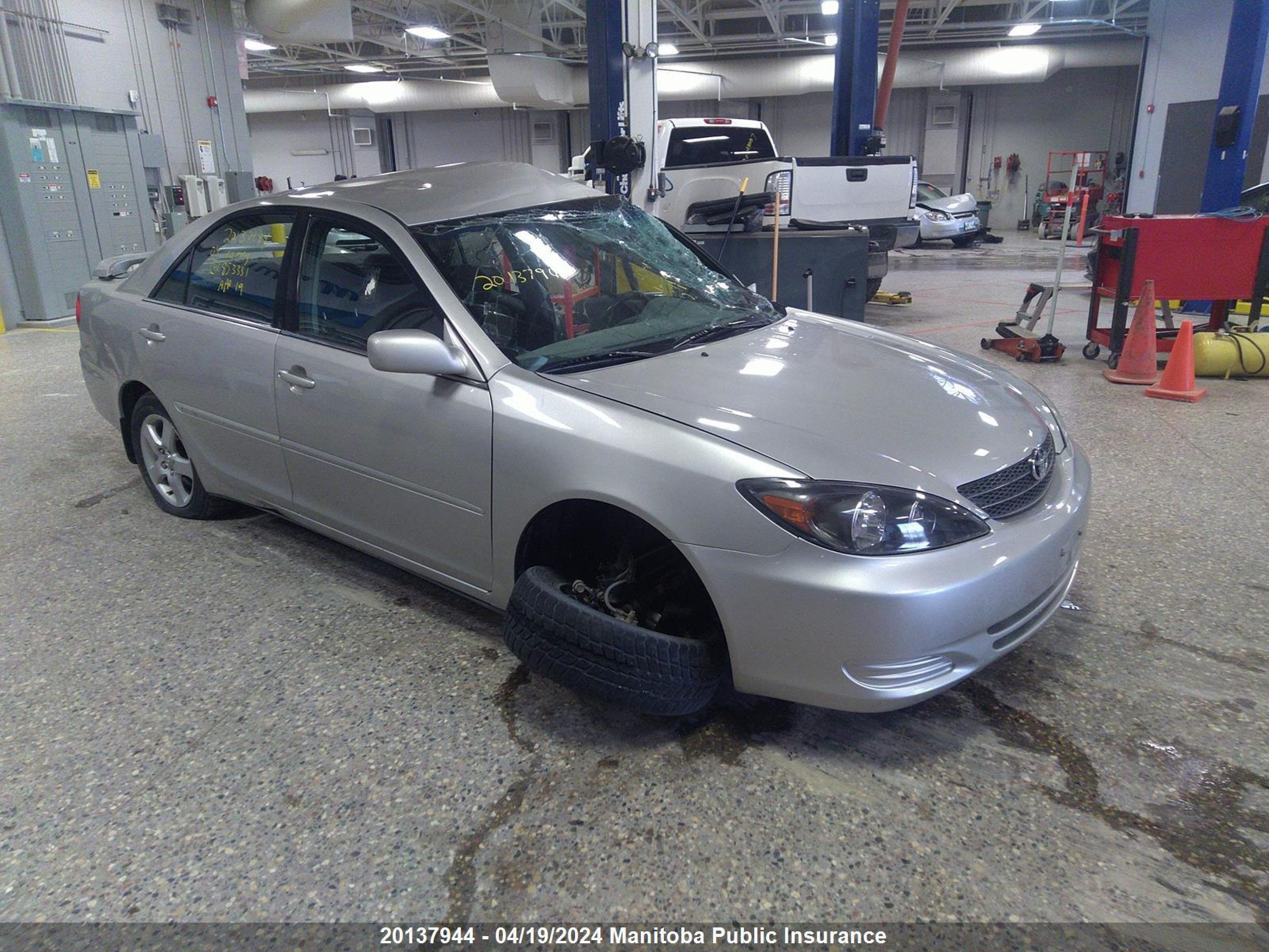 TOYOTA CAMRY 2004 4t1be32k64u853331