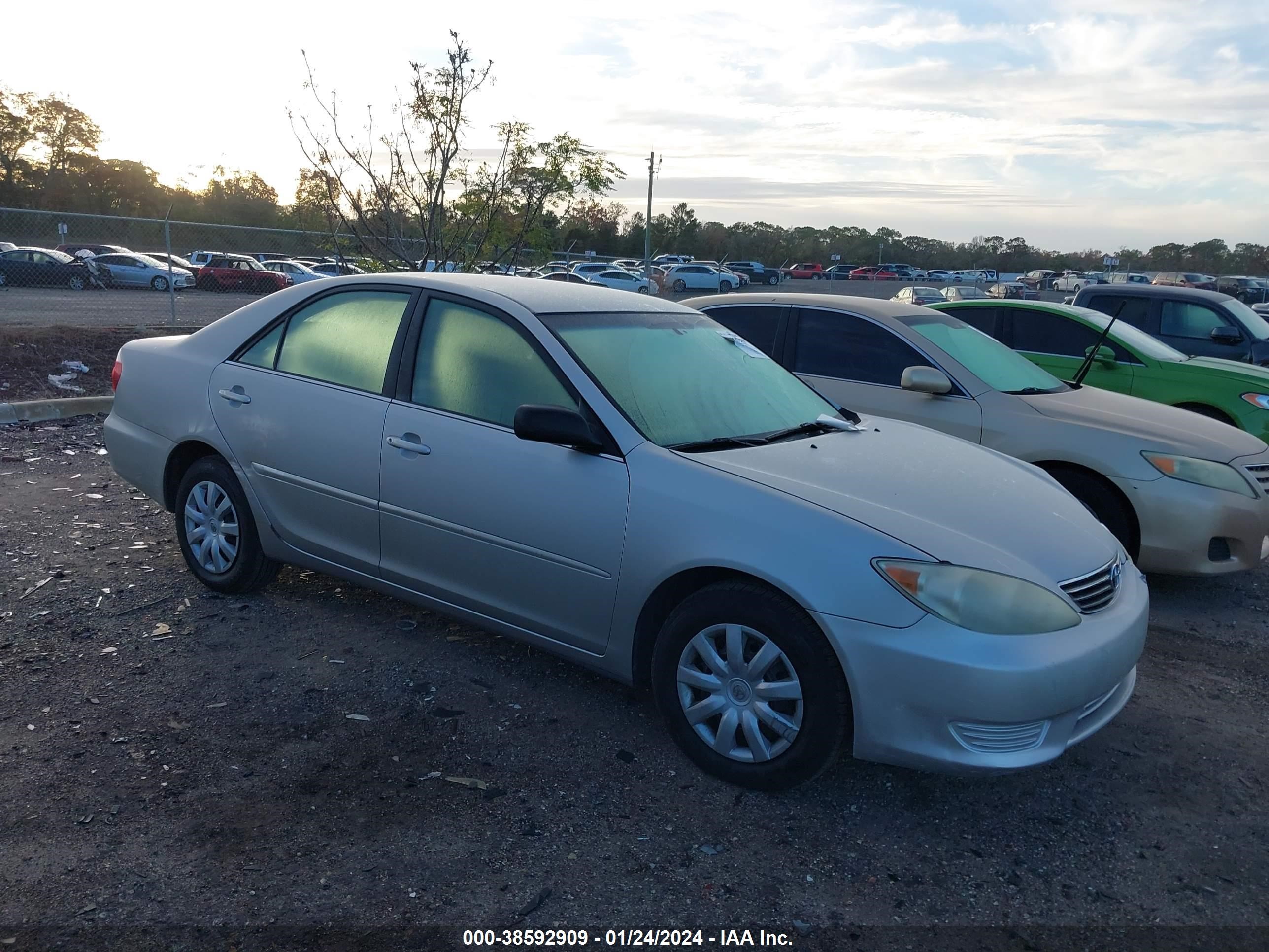 TOYOTA CAMRY 2005 4t1be32k65u002437