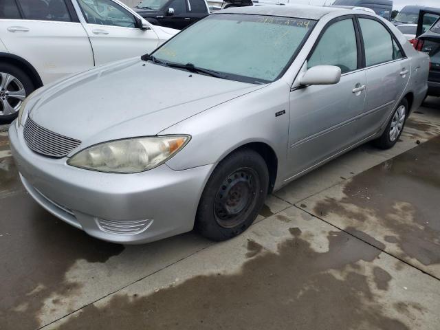 TOYOTA CAMRY LE 2005 4t1be32k65u065764