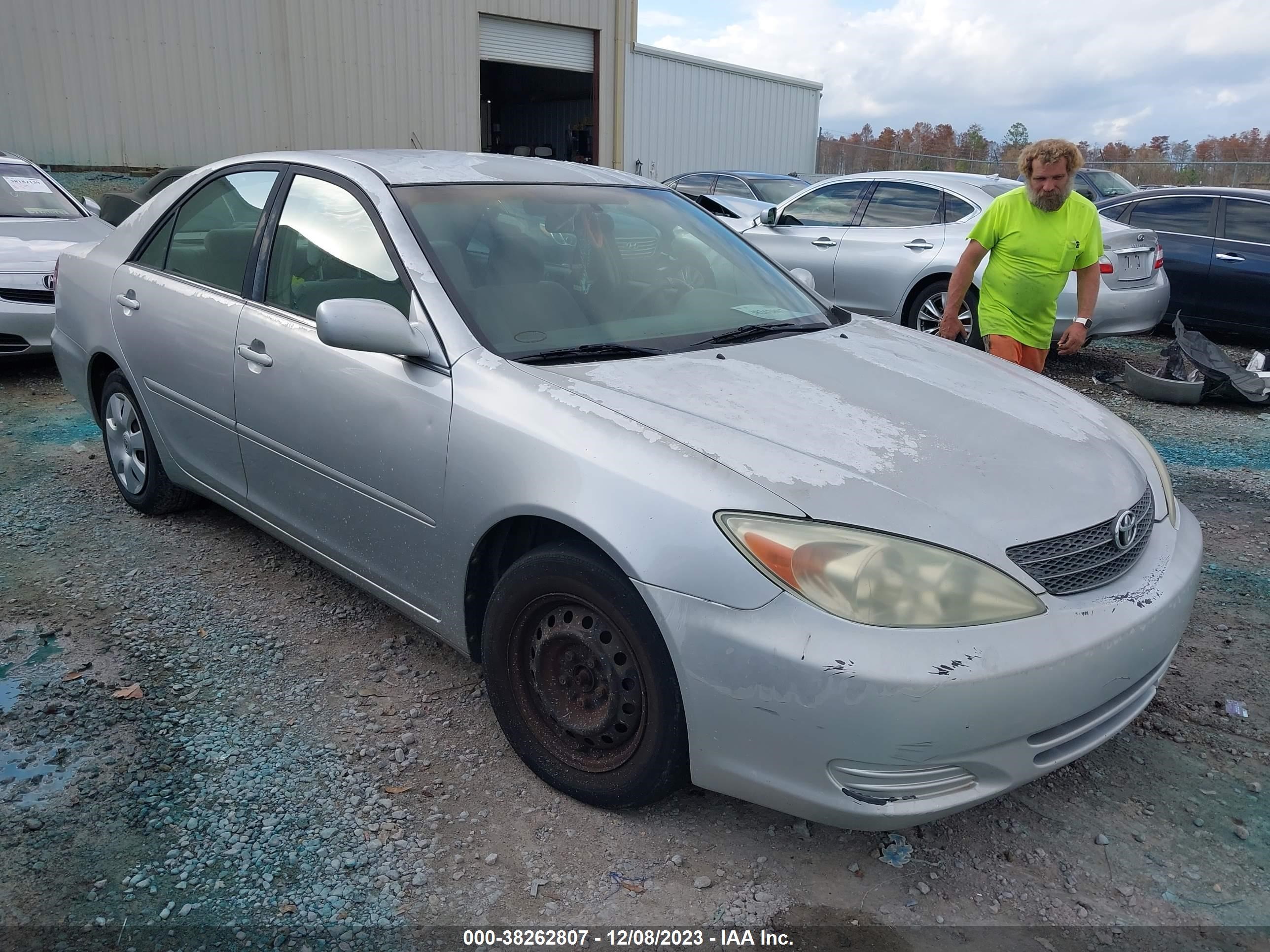 TOYOTA CAMRY 2004 4t1be32k74u849112