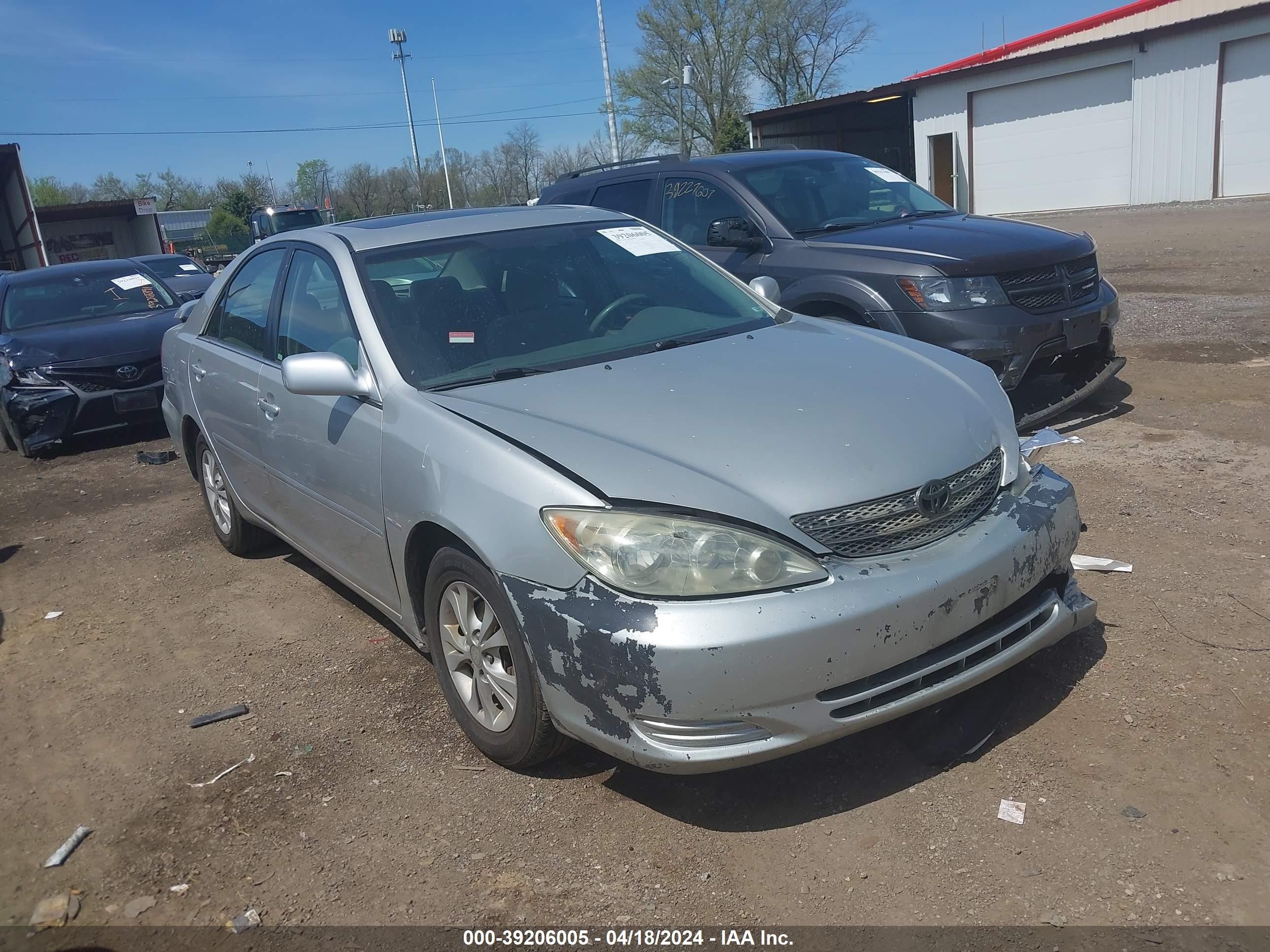 TOYOTA CAMRY 2004 4t1be32k74u936346