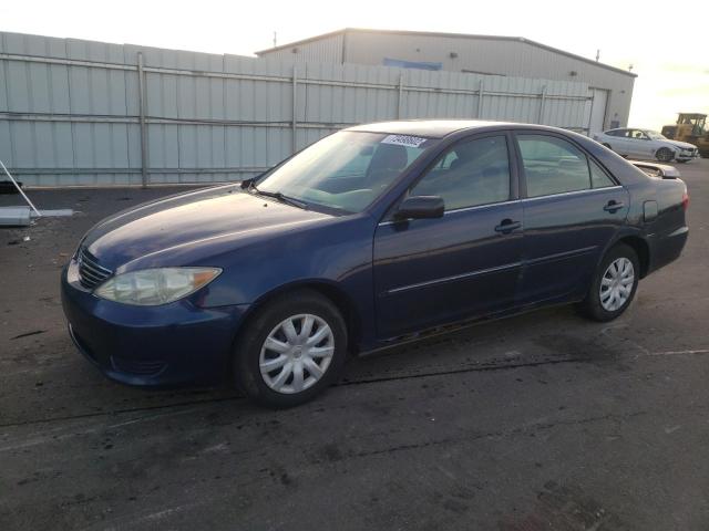 TOYOTA CAMRY LE 2005 4t1be32k75u040100