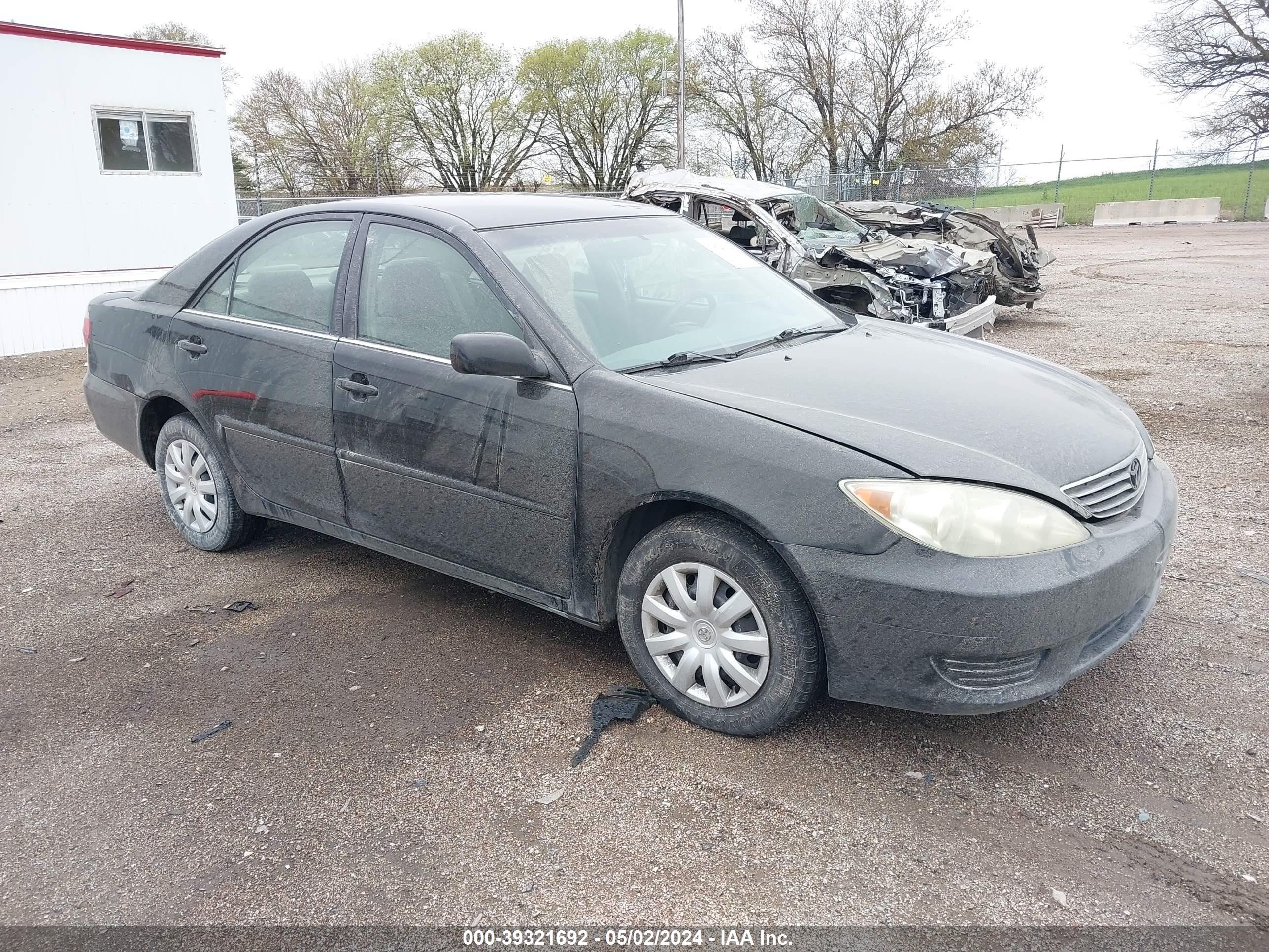 TOYOTA CAMRY 2005 4t1be32k75u053915