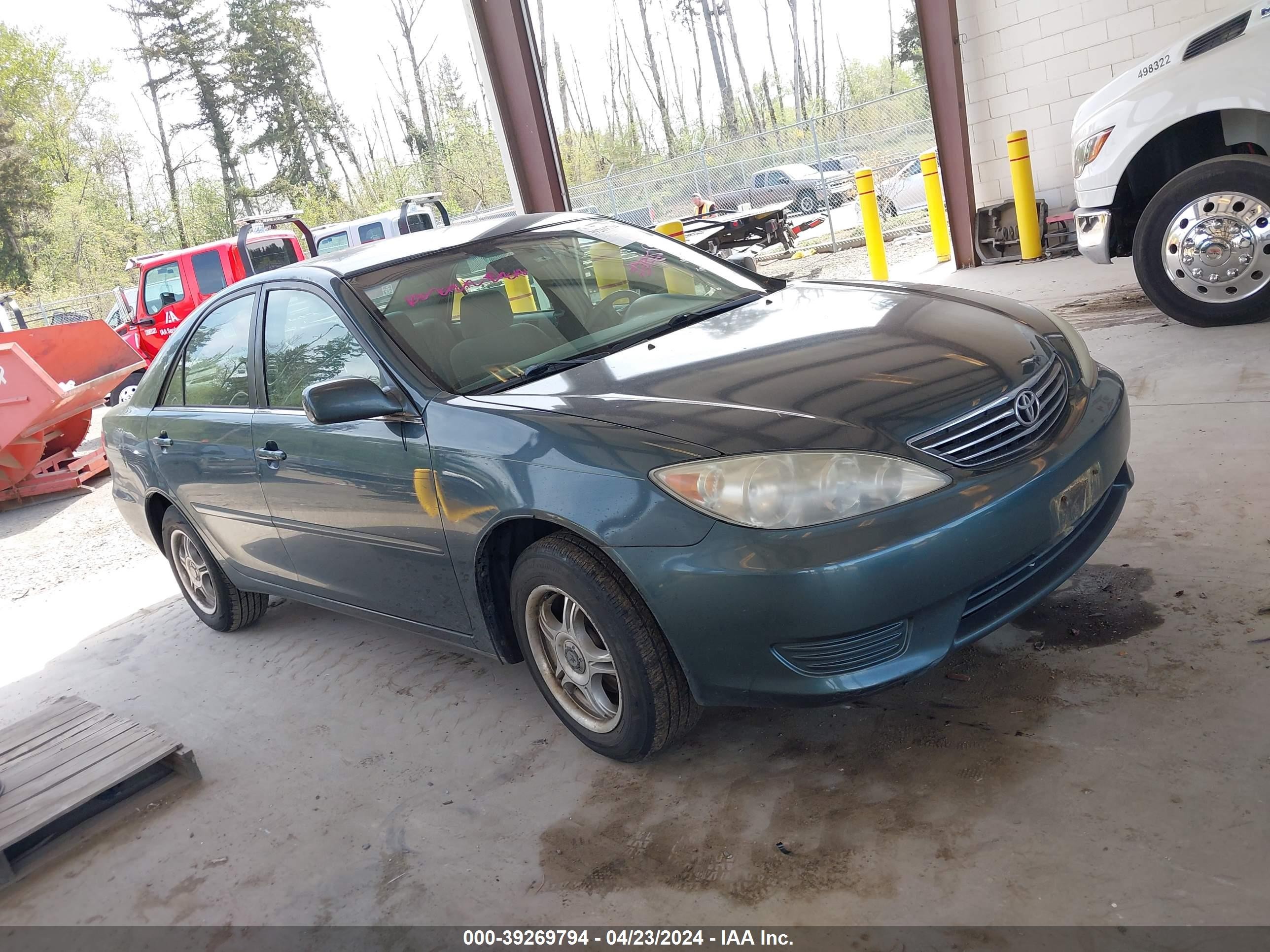 TOYOTA CAMRY 2005 4t1be32k75u073209