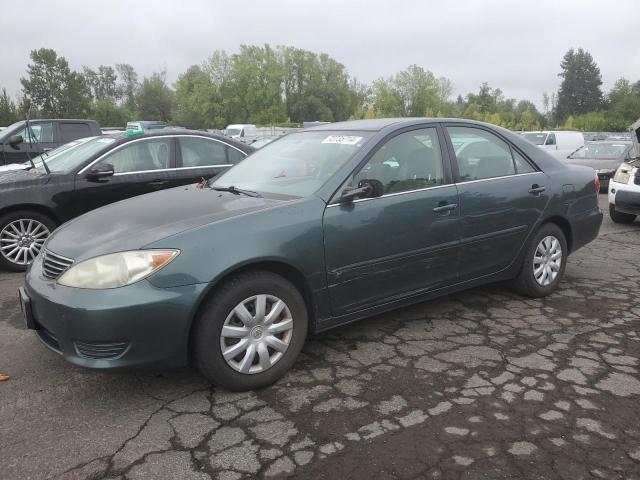 TOYOTA CAMRY LE 2005 4t1be32k75u092701