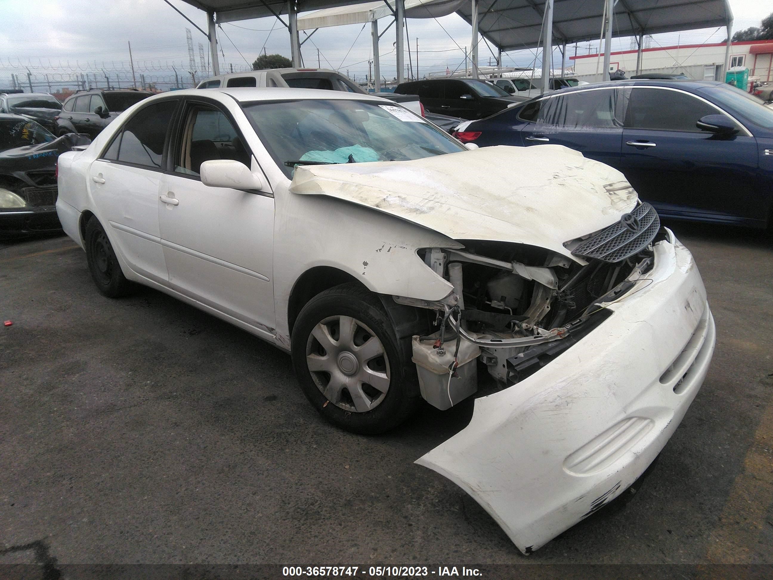 TOYOTA CAMRY 2002 4t1be32k82u049318