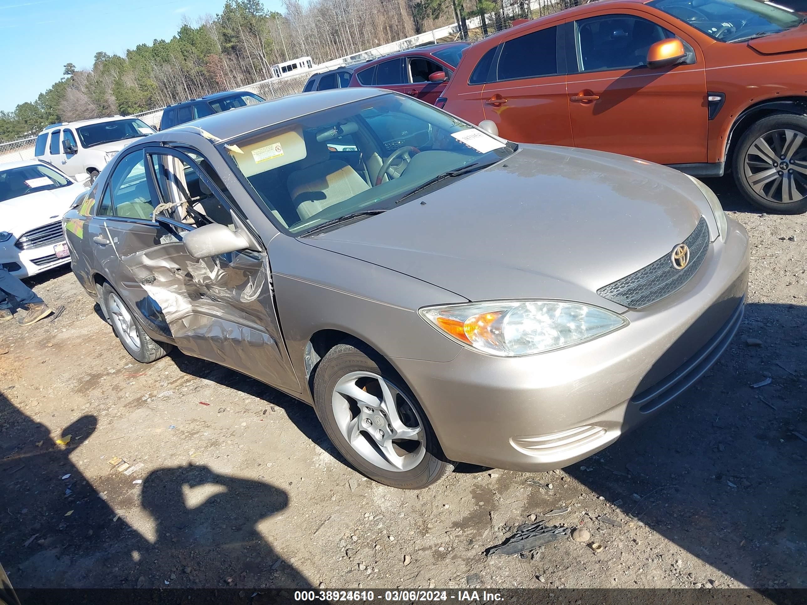 TOYOTA CAMRY 2003 4t1be32k83u686033