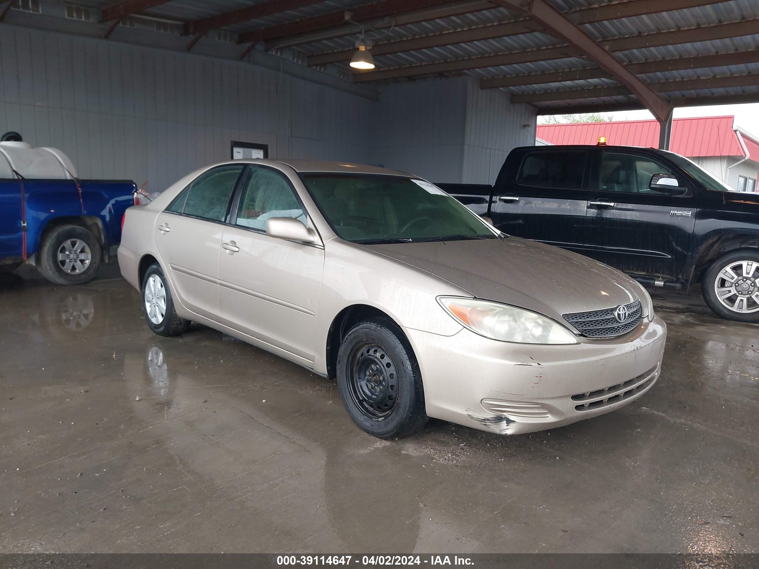 TOYOTA CAMRY 2003 4t1be32k83u768456