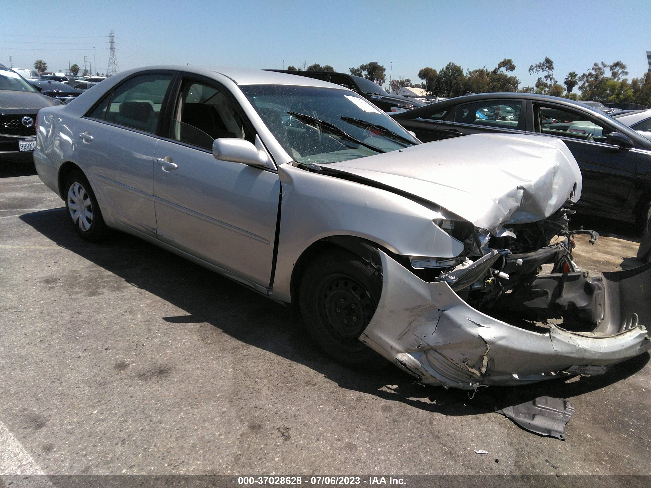 TOYOTA CAMRY 2004 4t1be32k84u343093