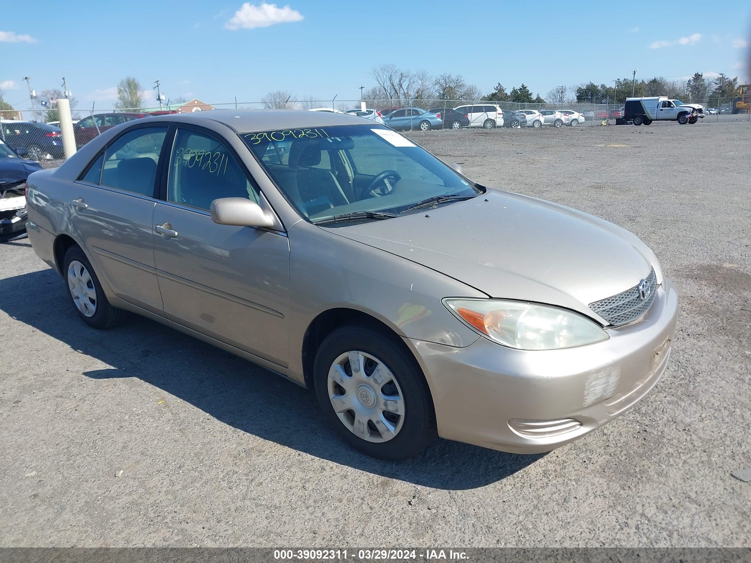 TOYOTA CAMRY 2004 4t1be32k84u865917