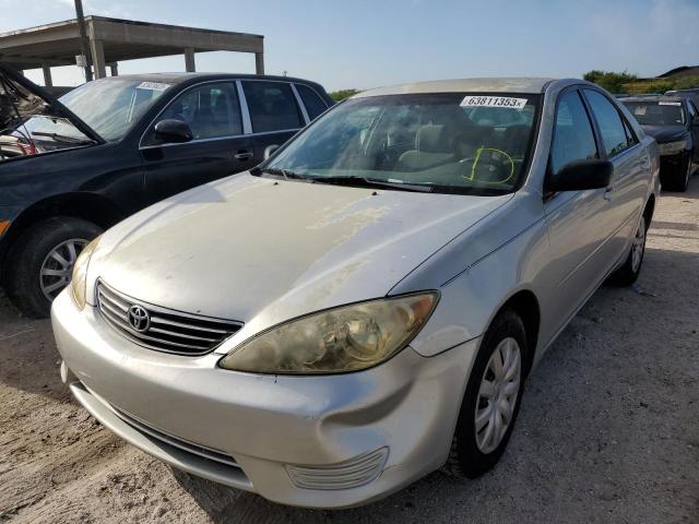 TOYOTA CAMRY LE 2005 4t1be32k85u031826