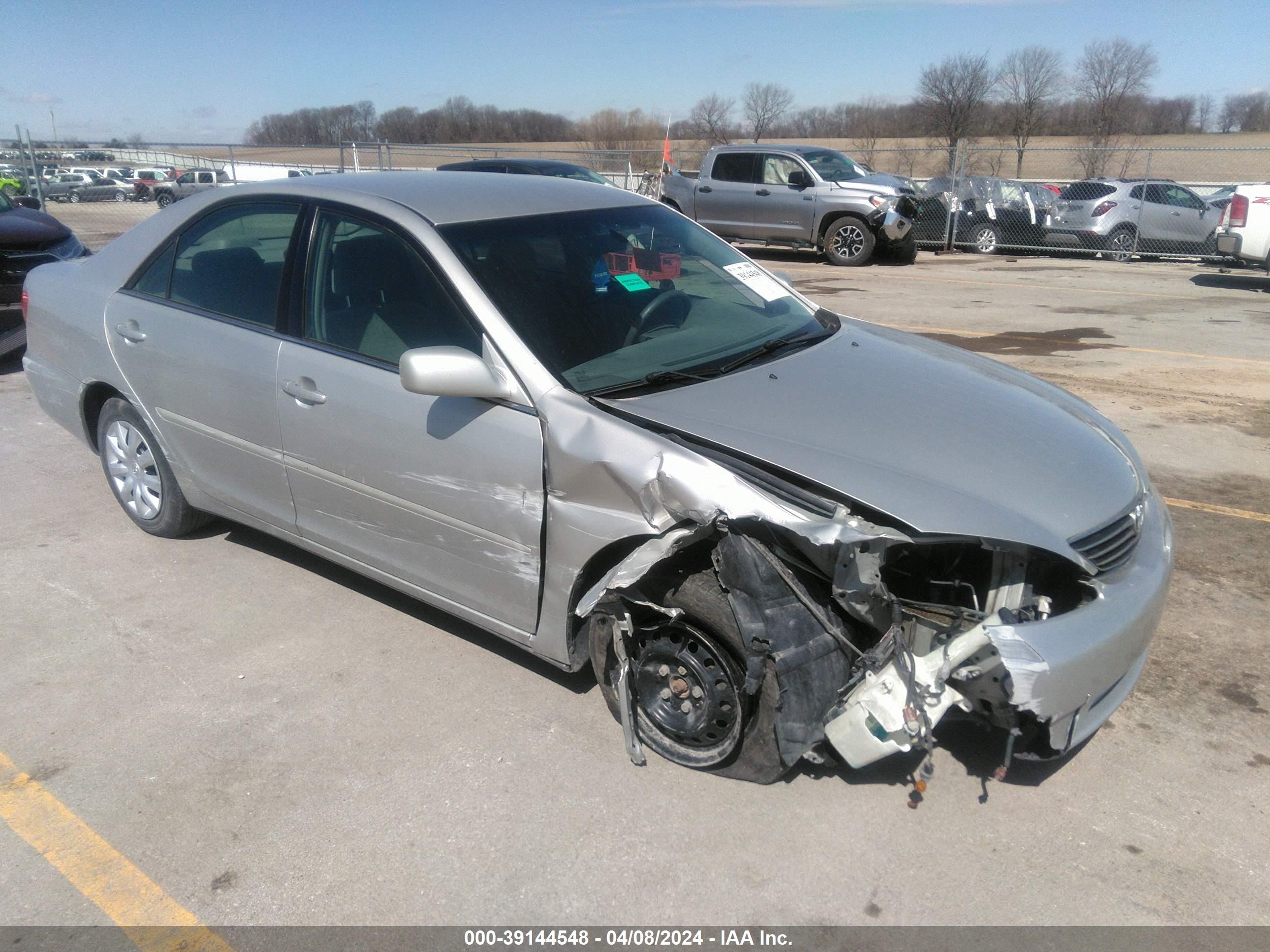 TOYOTA CAMRY 2005 4t1be32k85u070822