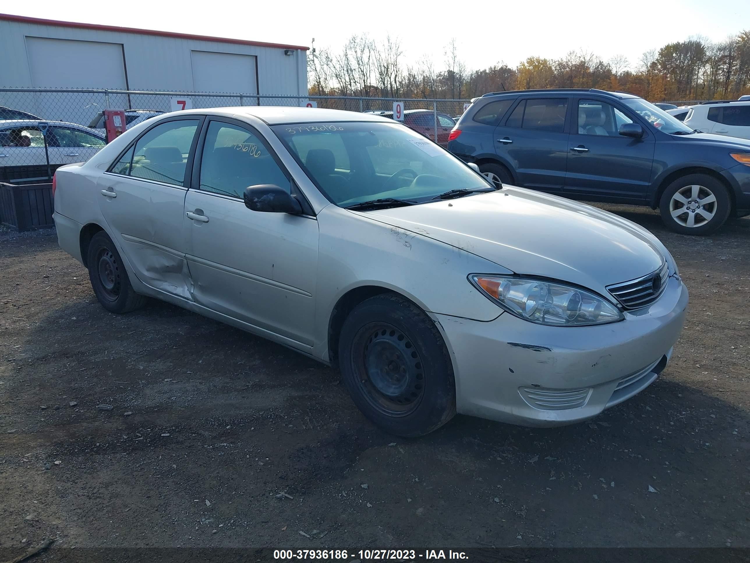 TOYOTA CAMRY 2005 4t1be32k85u090620