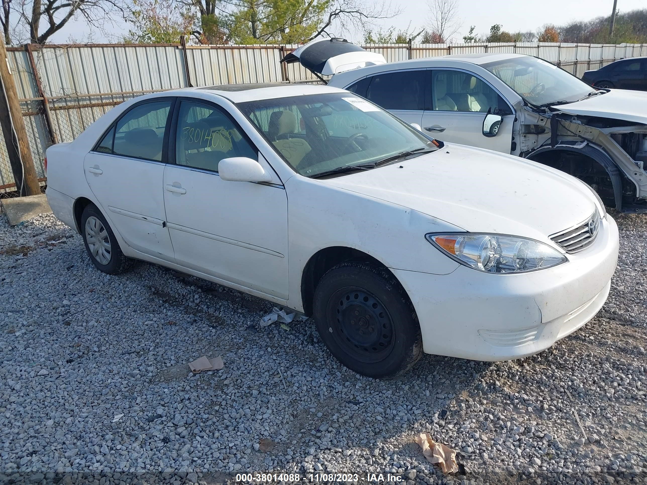 TOYOTA CAMRY 2005 4t1be32k85u425276