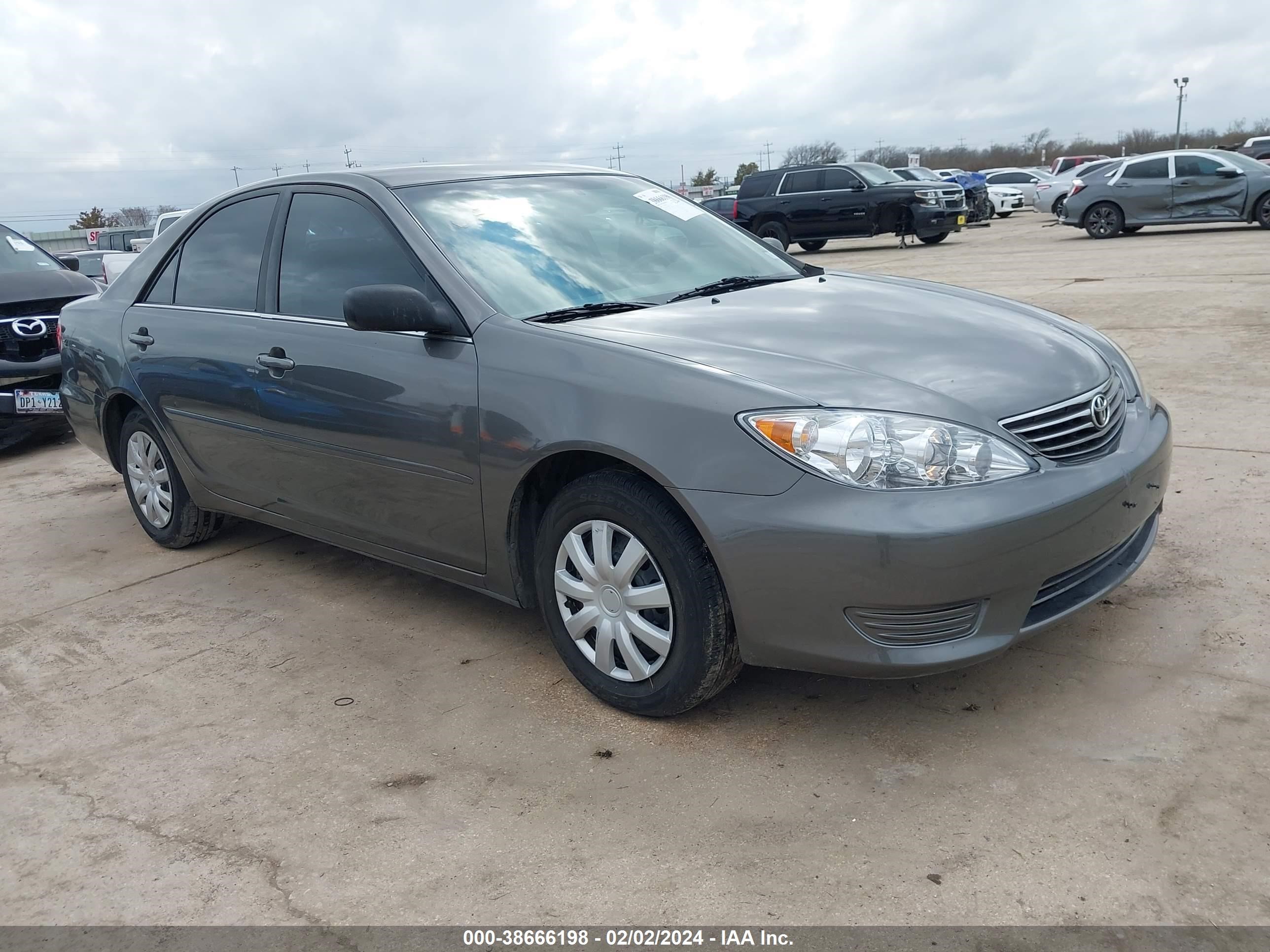 TOYOTA CAMRY 2005 4t1be32k85u520887