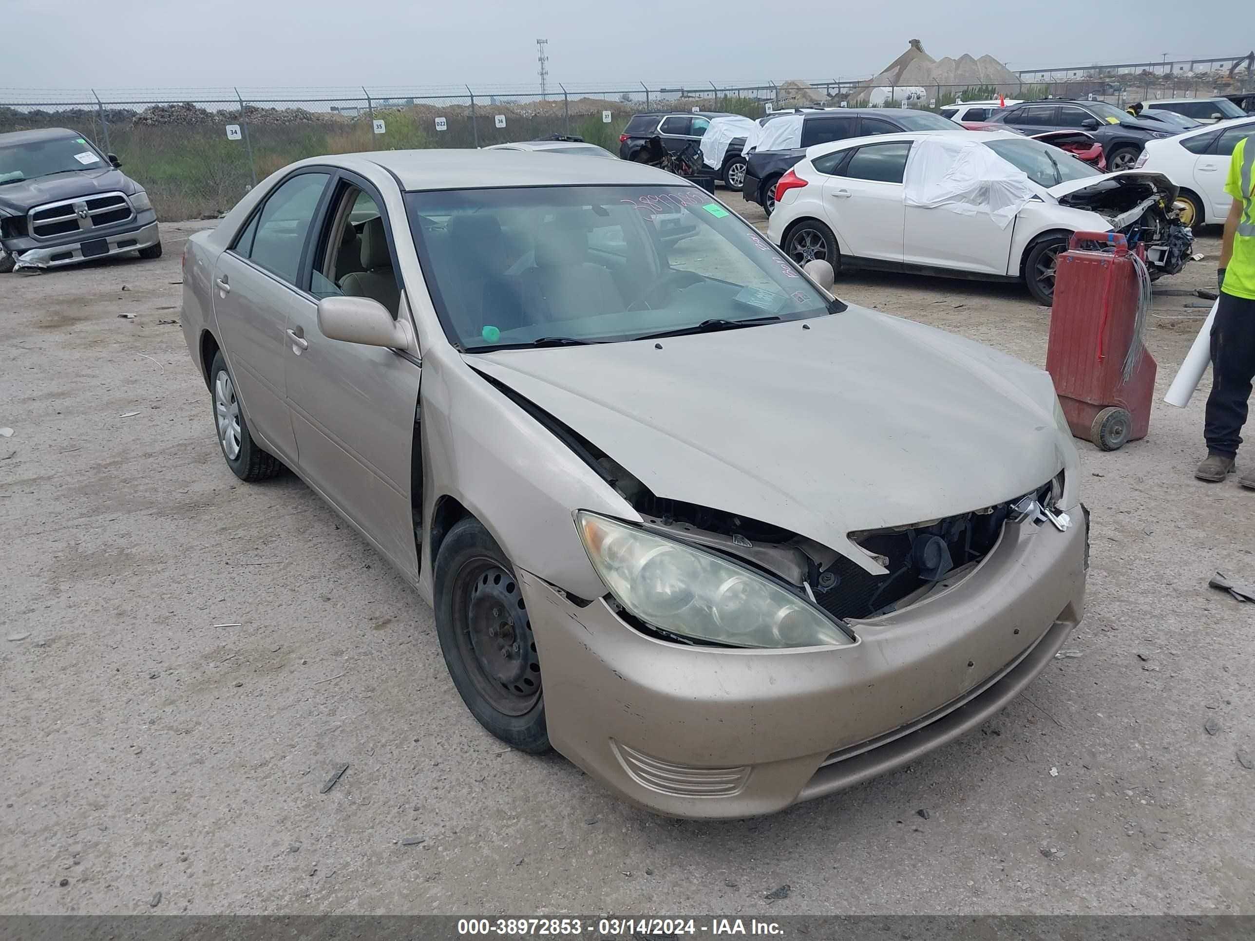 TOYOTA CAMRY 2005 4t1be32k85u554635