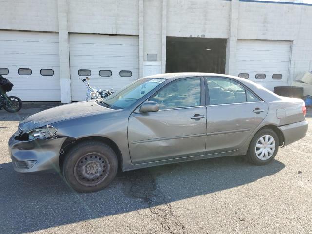 TOYOTA CAMRY LE 2005 4t1be32k85u566817