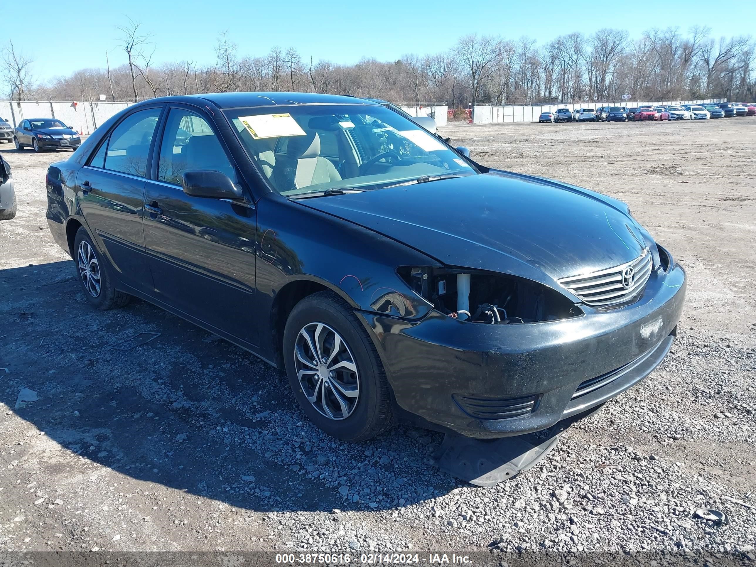 TOYOTA CAMRY 2005 4t1be32k85u613425