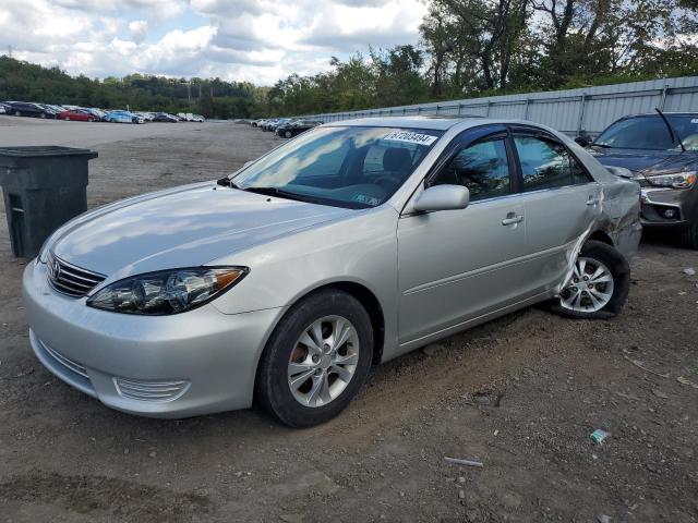 TOYOTA CAMRY LE 2005 4t1be32k85u965243