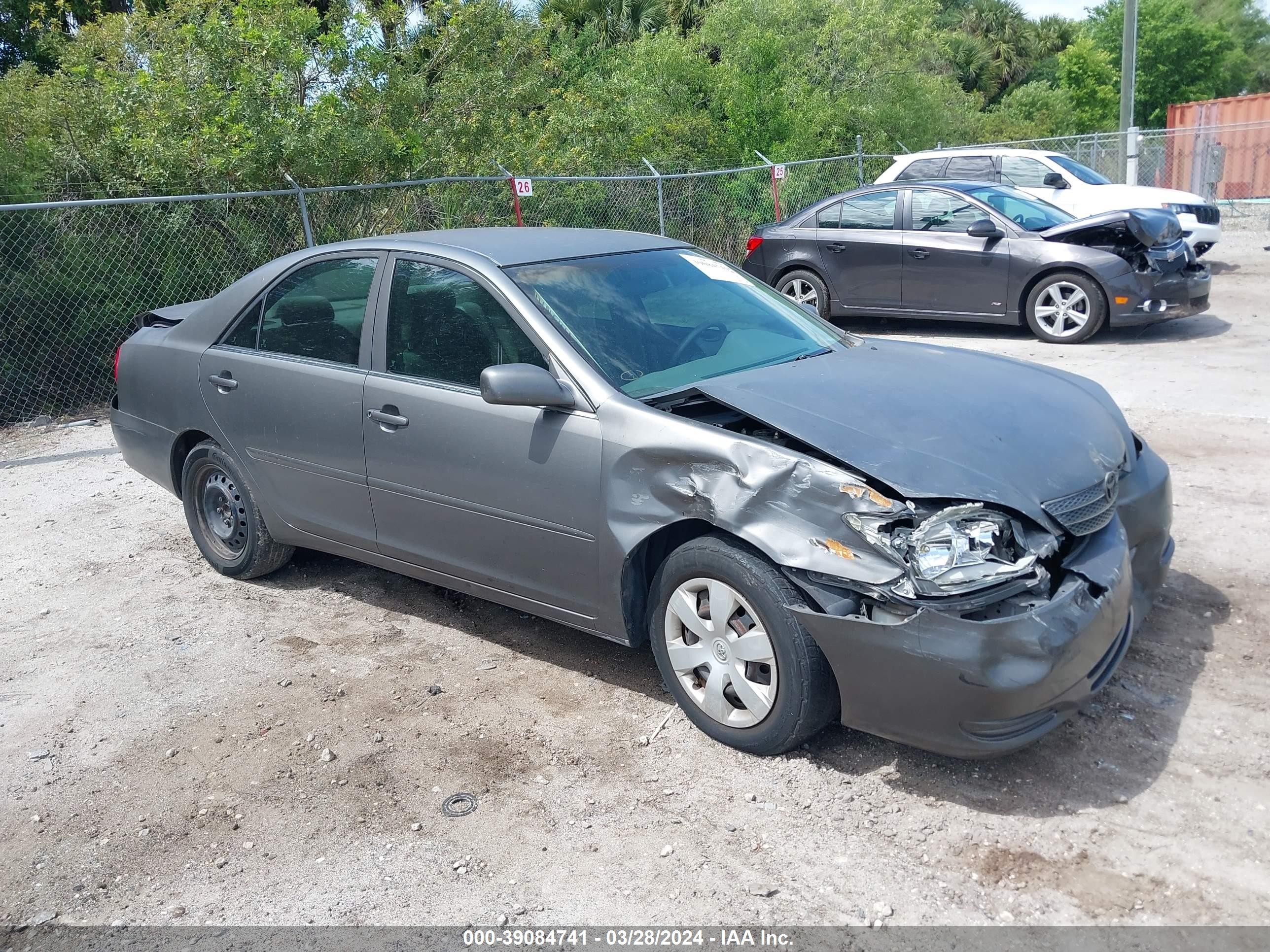 TOYOTA CAMRY 2002 4t1be32k92u533885