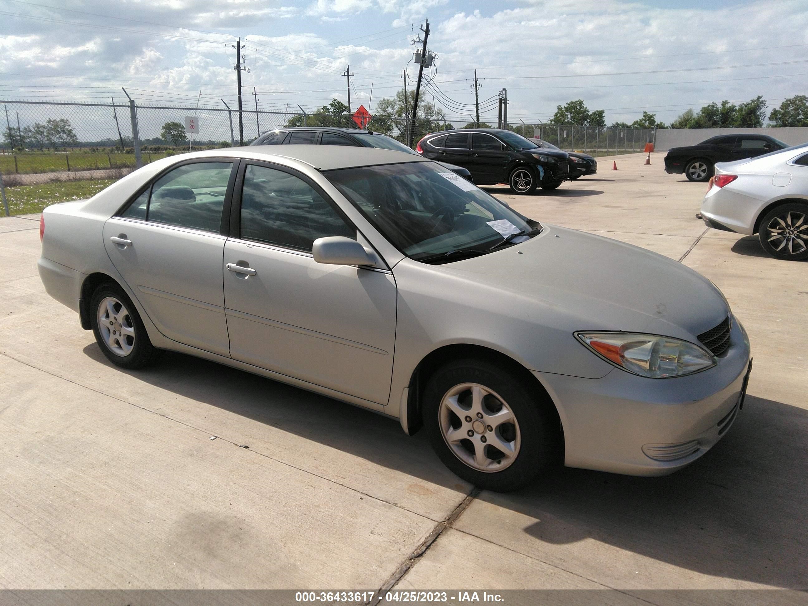 TOYOTA CAMRY 2003 4t1be32k93u682931