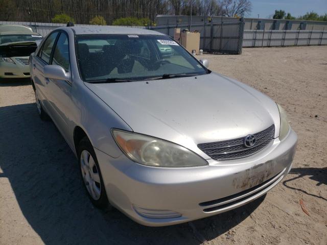 TOYOTA CAMRY LE 2003 4t1be32k93u693539