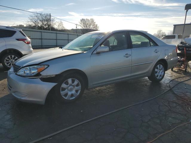 TOYOTA CAMRY LE 2003 4t1be32k93u781572