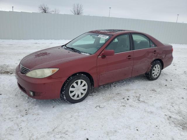 TOYOTA CAMRY LE 2005 4t1be32k95u055987