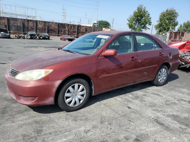 TOYOTA CAMRY LE 2005 4t1be32k95u064060