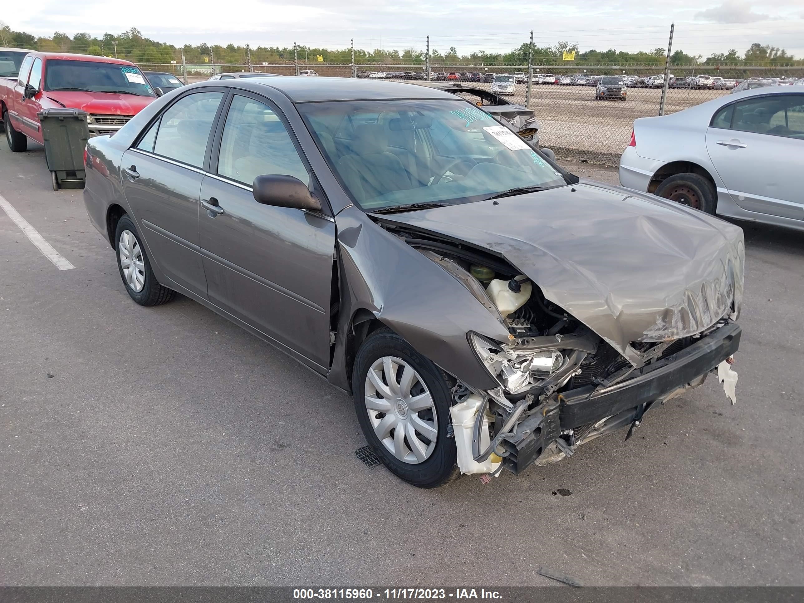 TOYOTA CAMRY 2005 4t1be32k95u940934