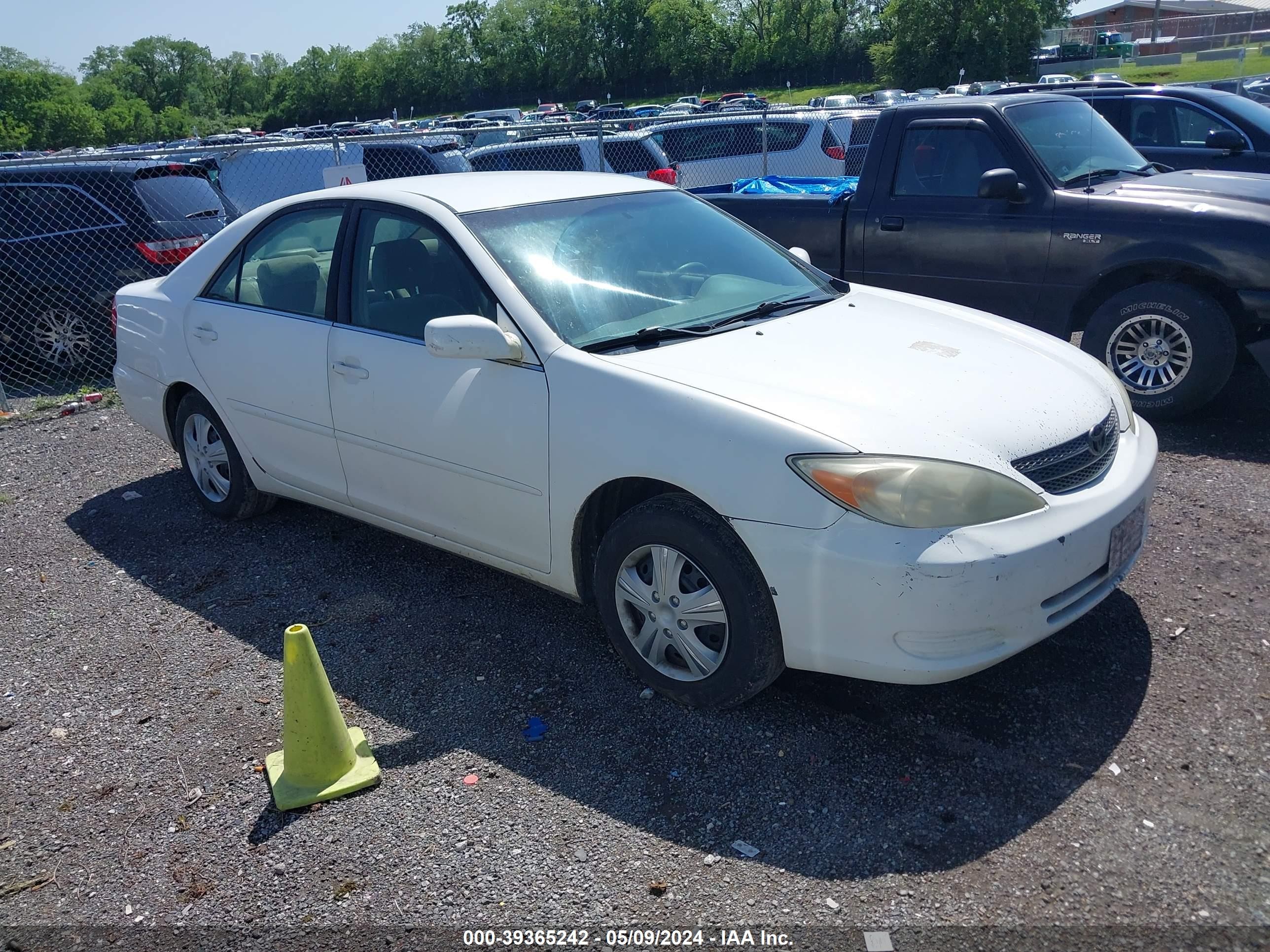 TOYOTA CAMRY 2002 4t1be32kx2u105601