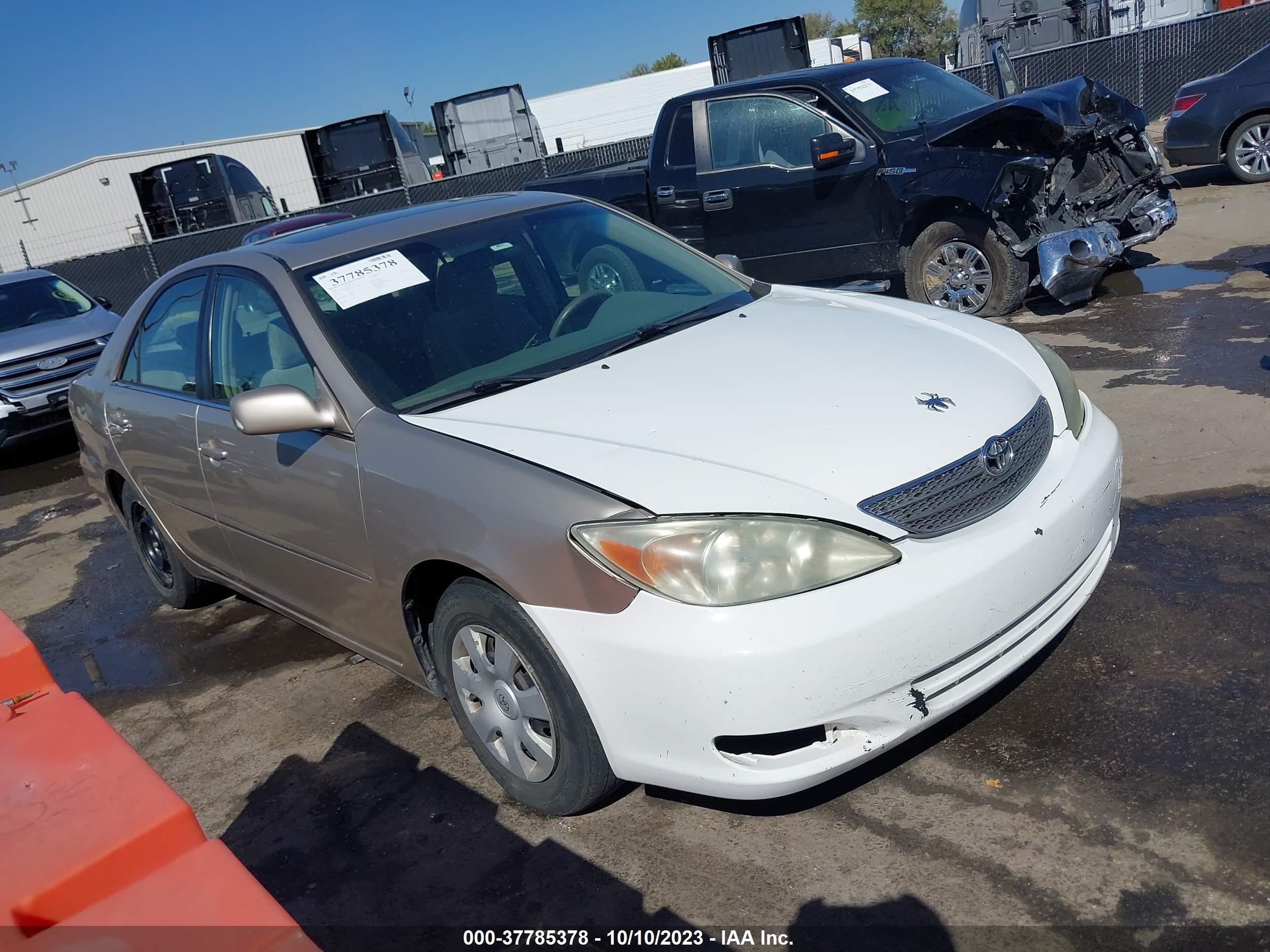 TOYOTA CAMRY 2002 4t1be32kx2u512415