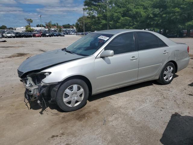 TOYOTA CAMRY LE 2003 4t1be32kx3u134629