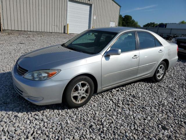 TOYOTA CAMRY LE 2003 4t1be32kx3u151088