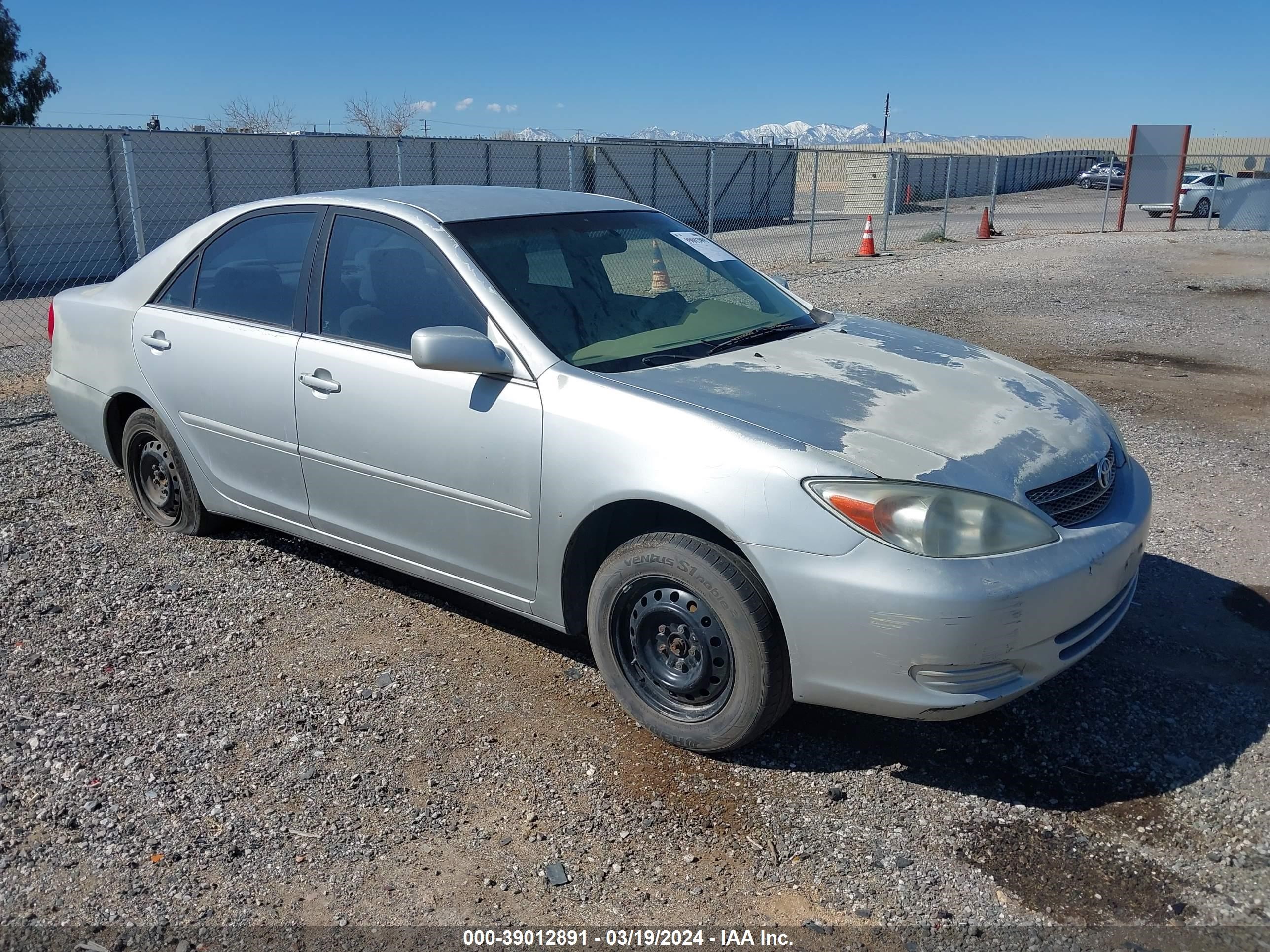 TOYOTA CAMRY 2003 4t1be32kx3u685658