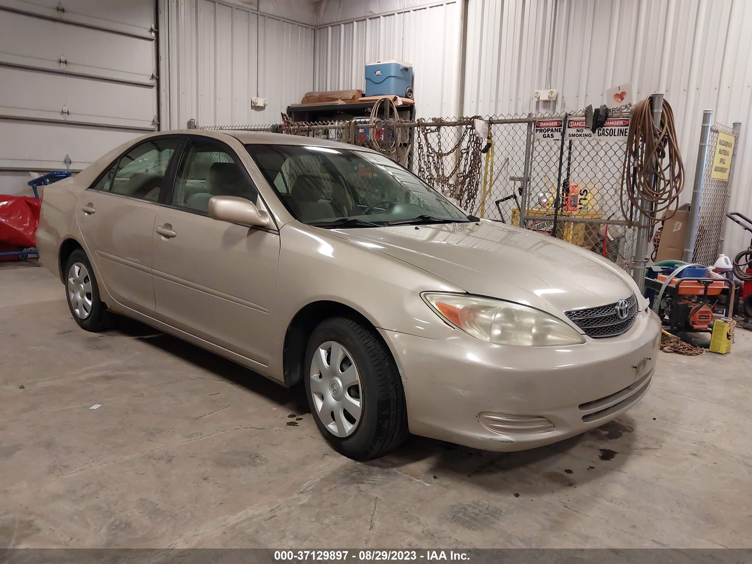 TOYOTA CAMRY 2004 4t1be32kx4u371199