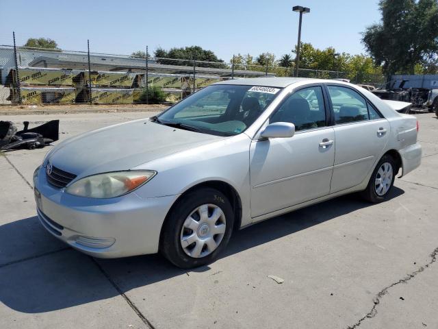 TOYOTA CAMRY LE 2004 4t1be32kx4u842316