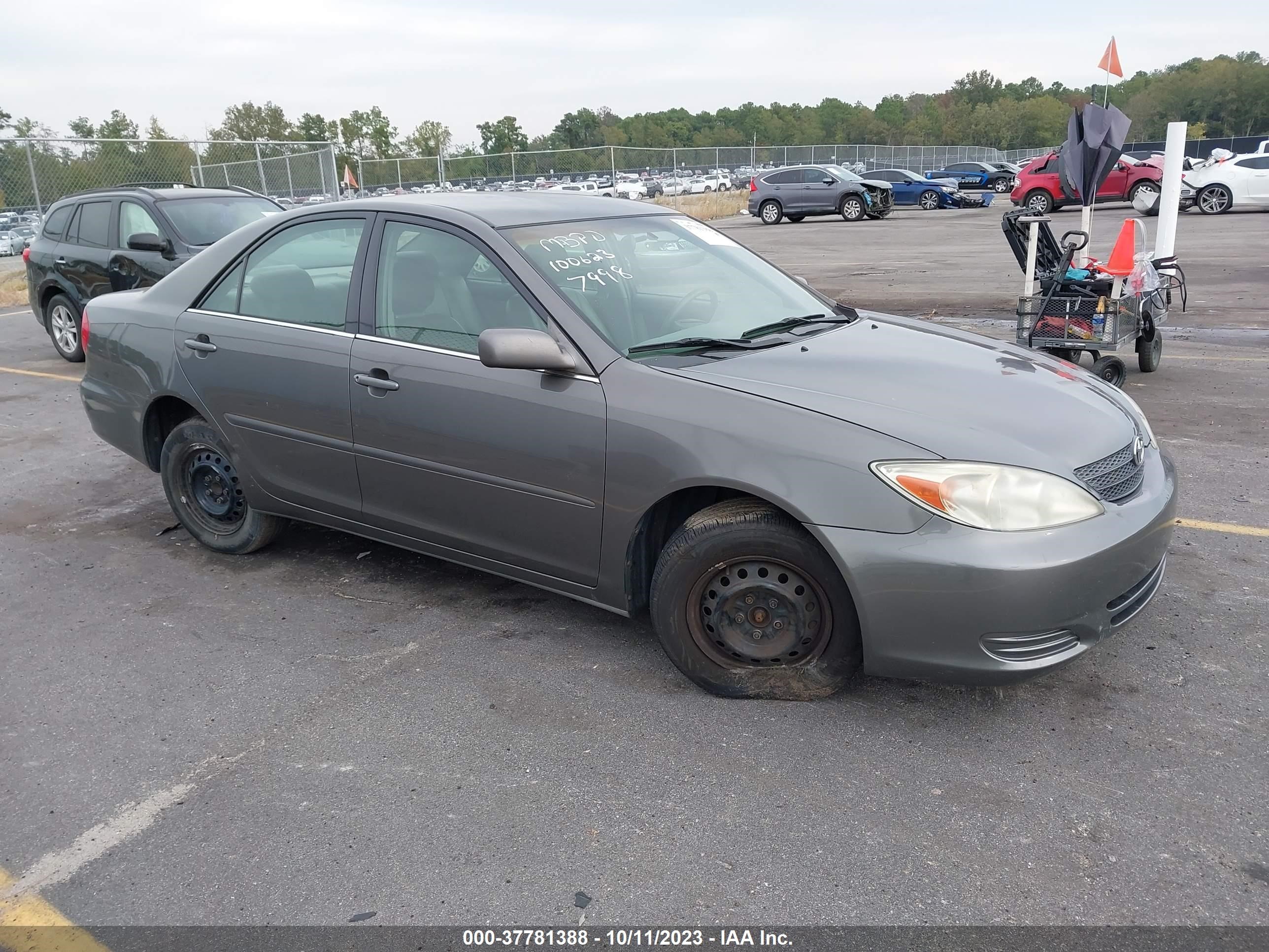 TOYOTA CAMRY 2004 4t1be32kx4u917998