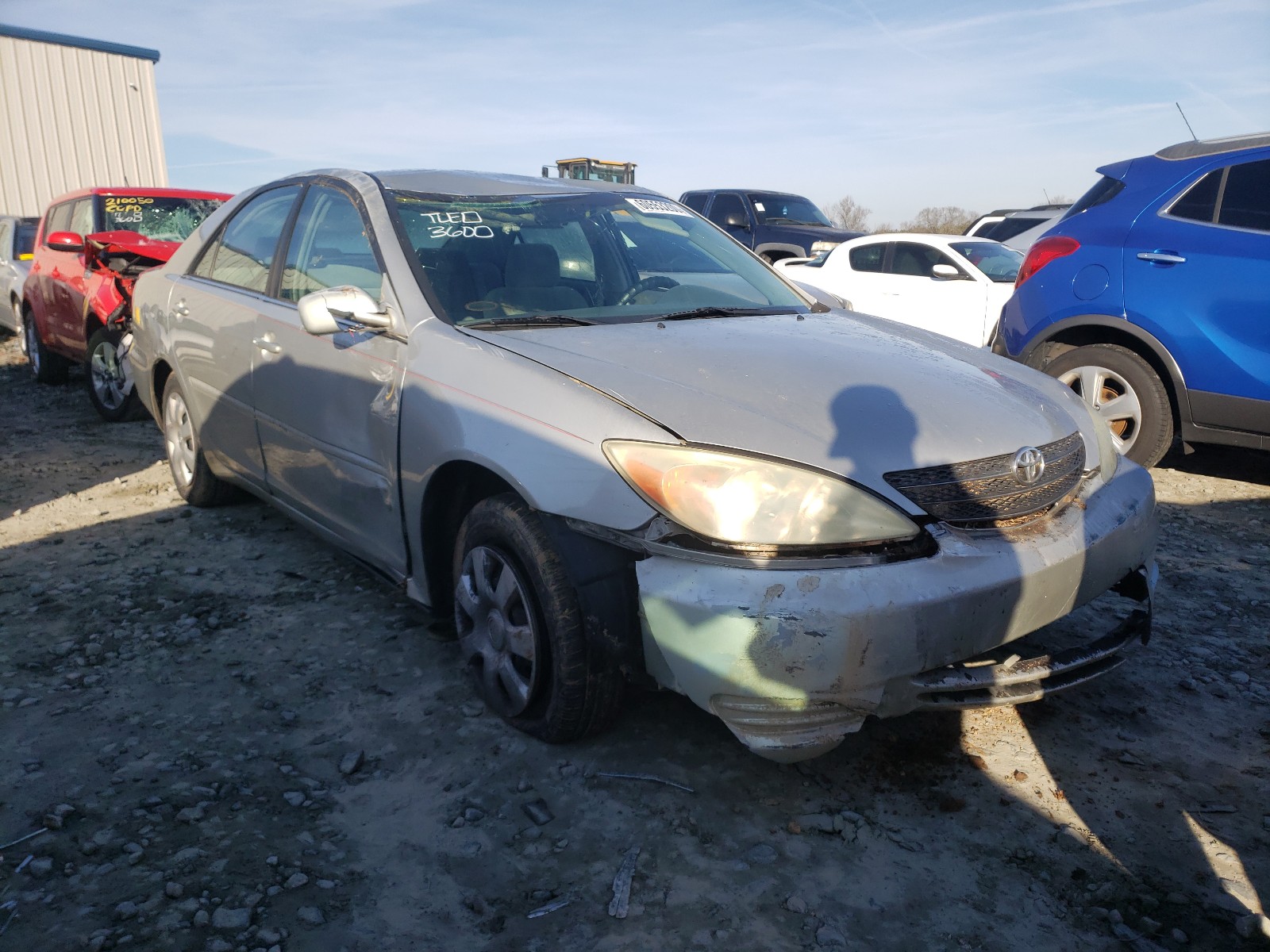 TOYOTA CAMRY LE 2004 4t1be32kx4u928144