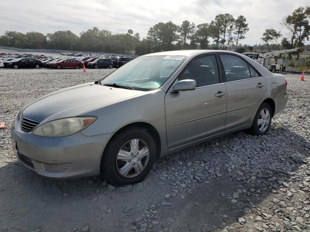 TOYOTA CAMRY LE 2005 4t1be32kx5u522835