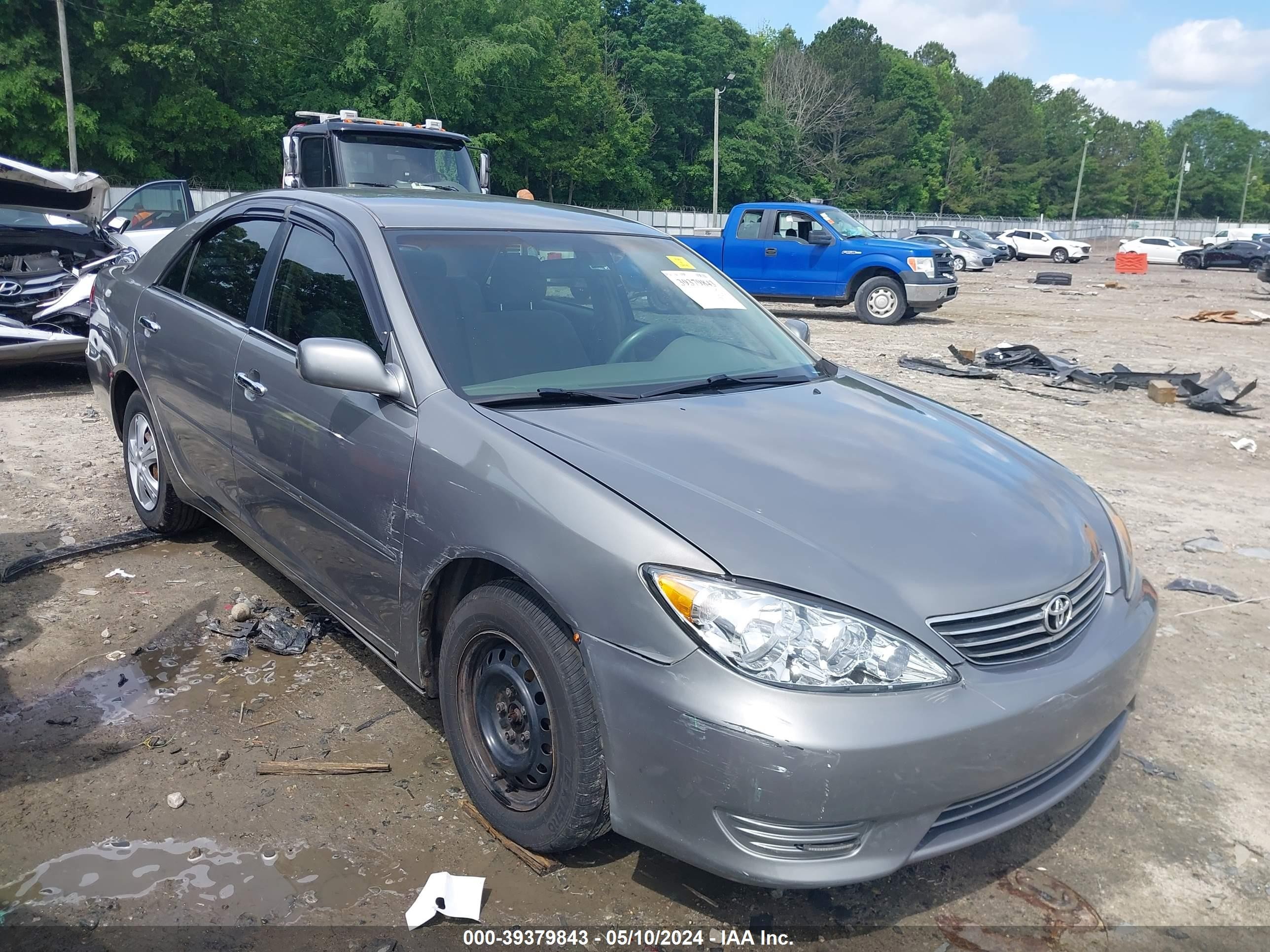 TOYOTA CAMRY 2005 4t1be32kx5u560646