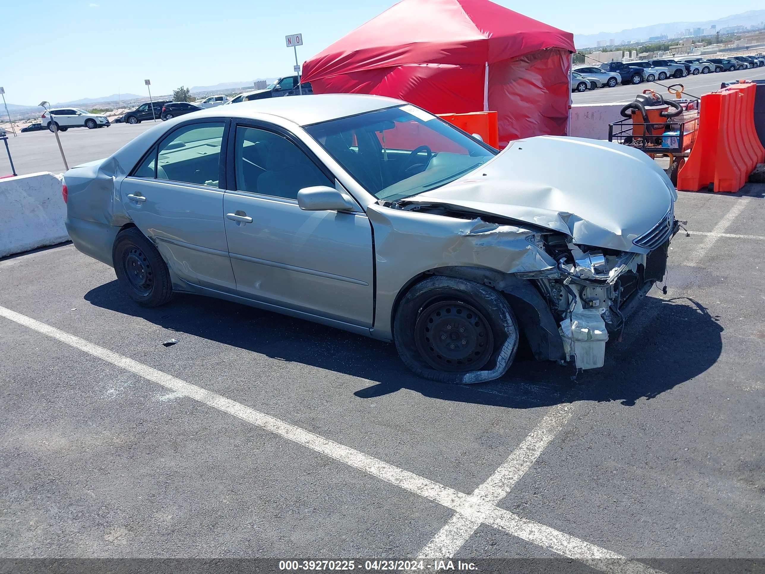 TOYOTA CAMRY 2005 4t1be32kx5u578337