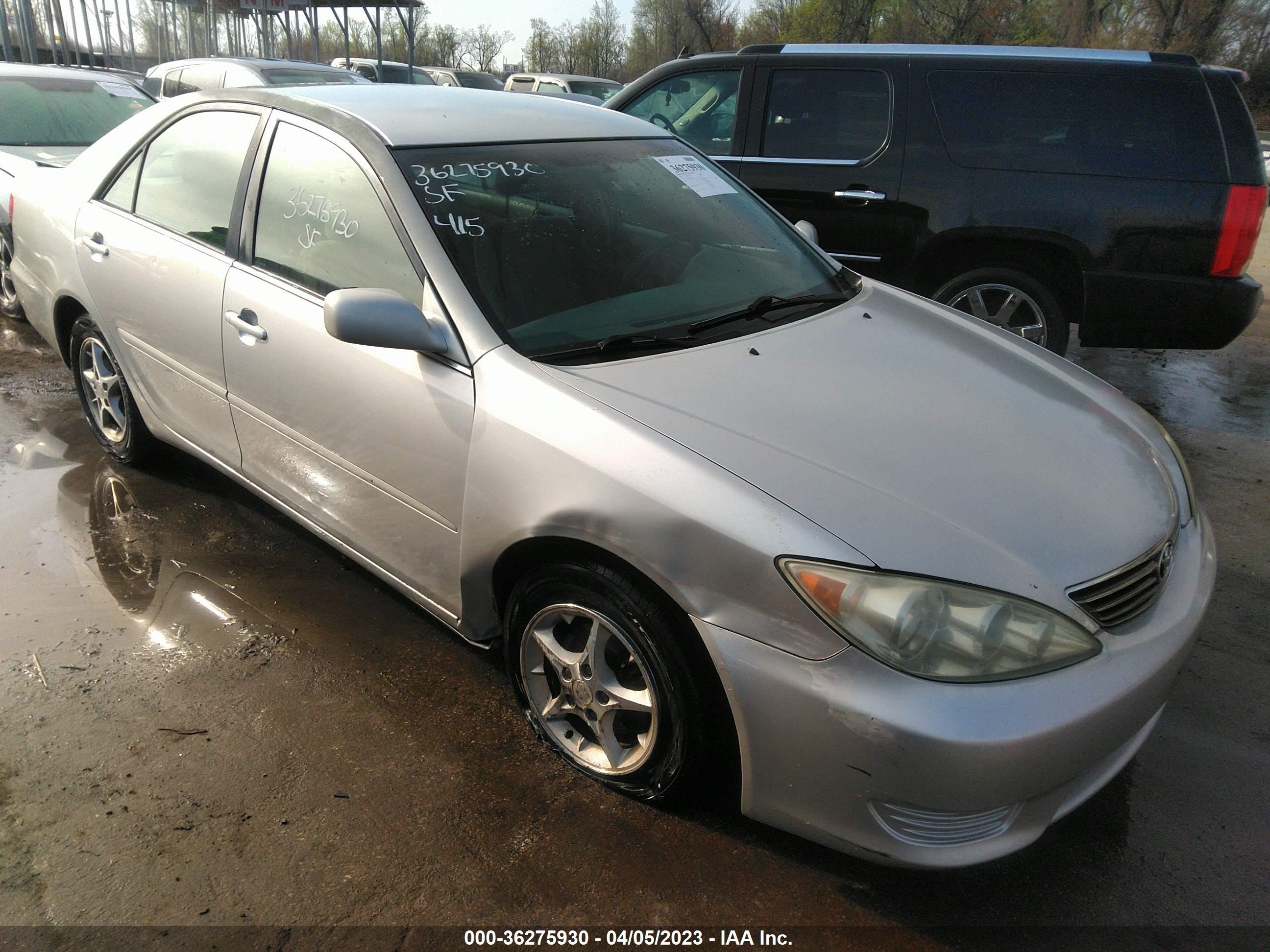 TOYOTA CAMRY 2005 4t1be32kx5u588172