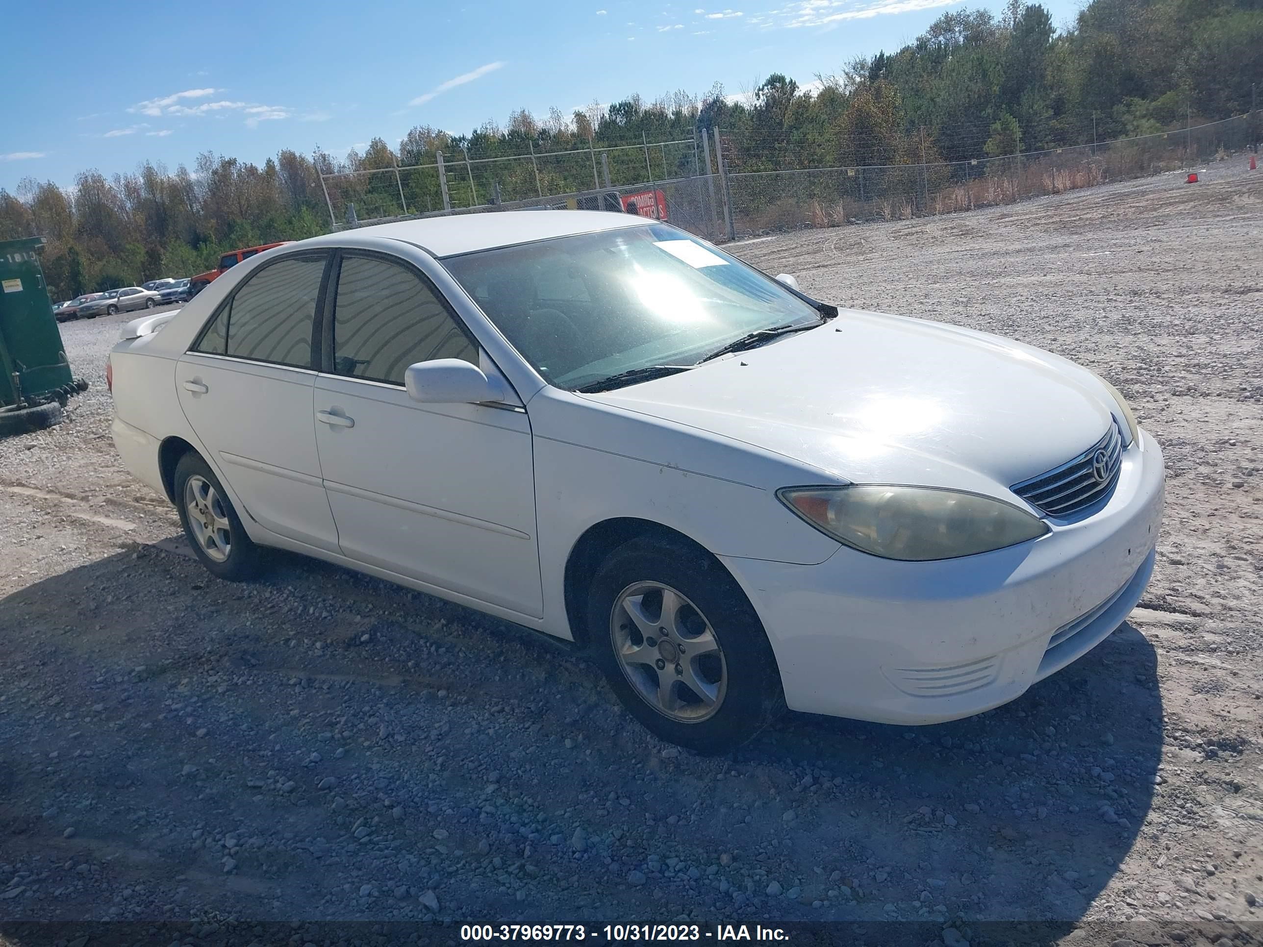 TOYOTA CAMRY 2005 4t1be32kx5u603432