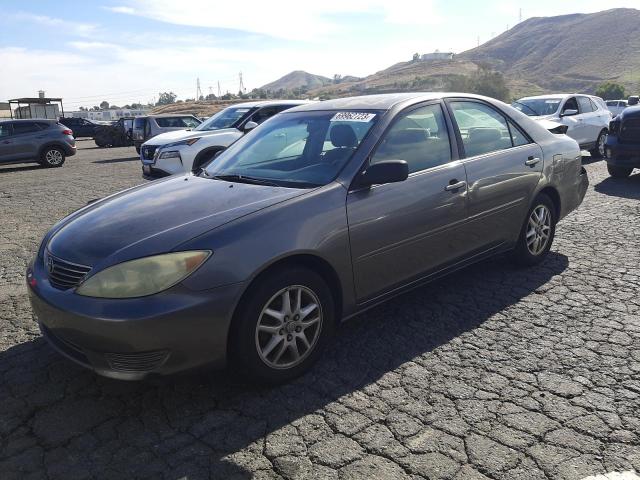 TOYOTA CAMRY LE 2005 4t1be32kx5u620537