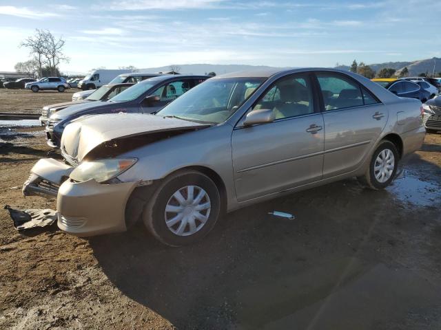 TOYOTA CAMRY LE 2005 4t1be32kx5u991214