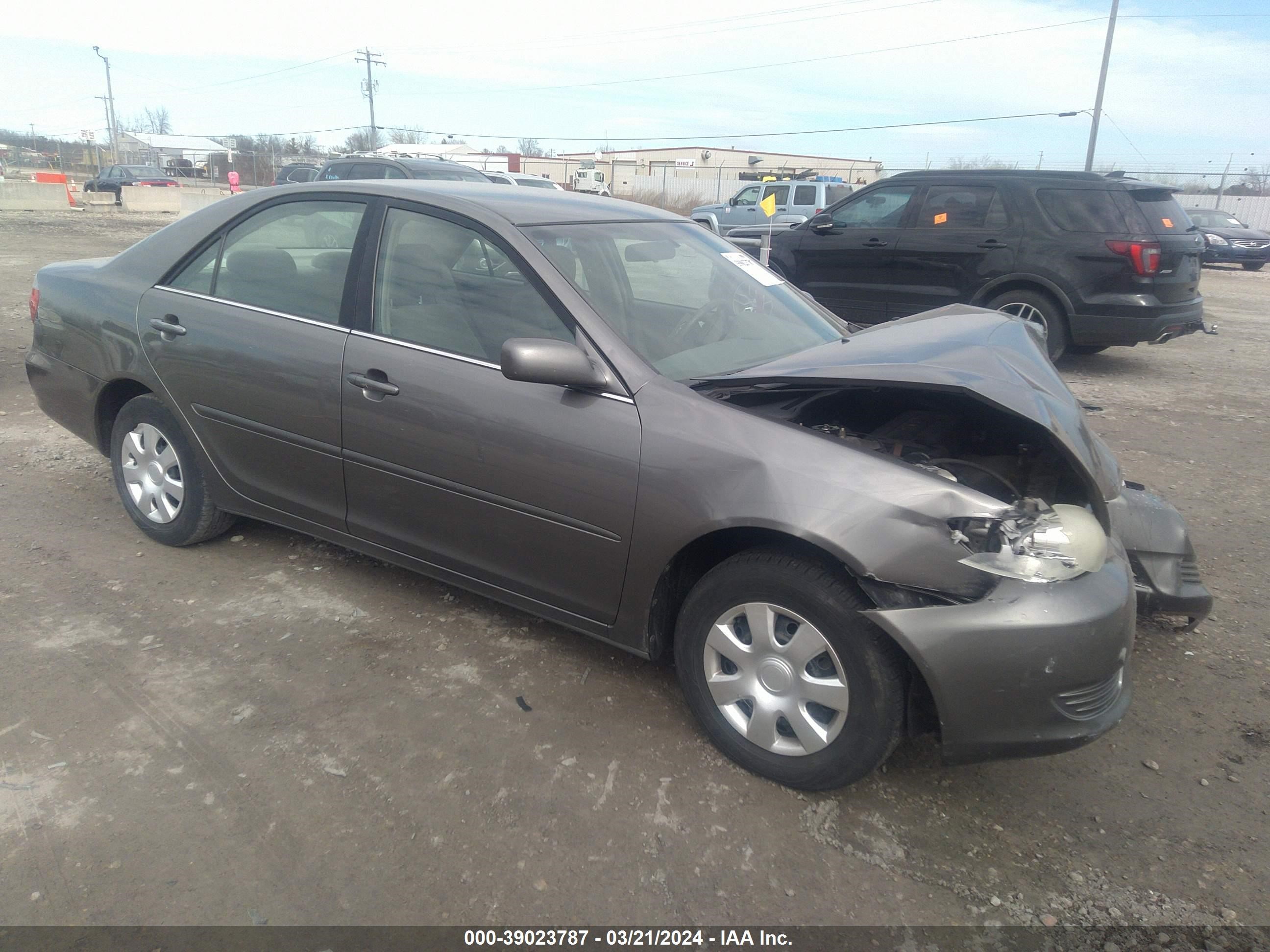 TOYOTA CAMRY 2006 4t1be32kx6u644970