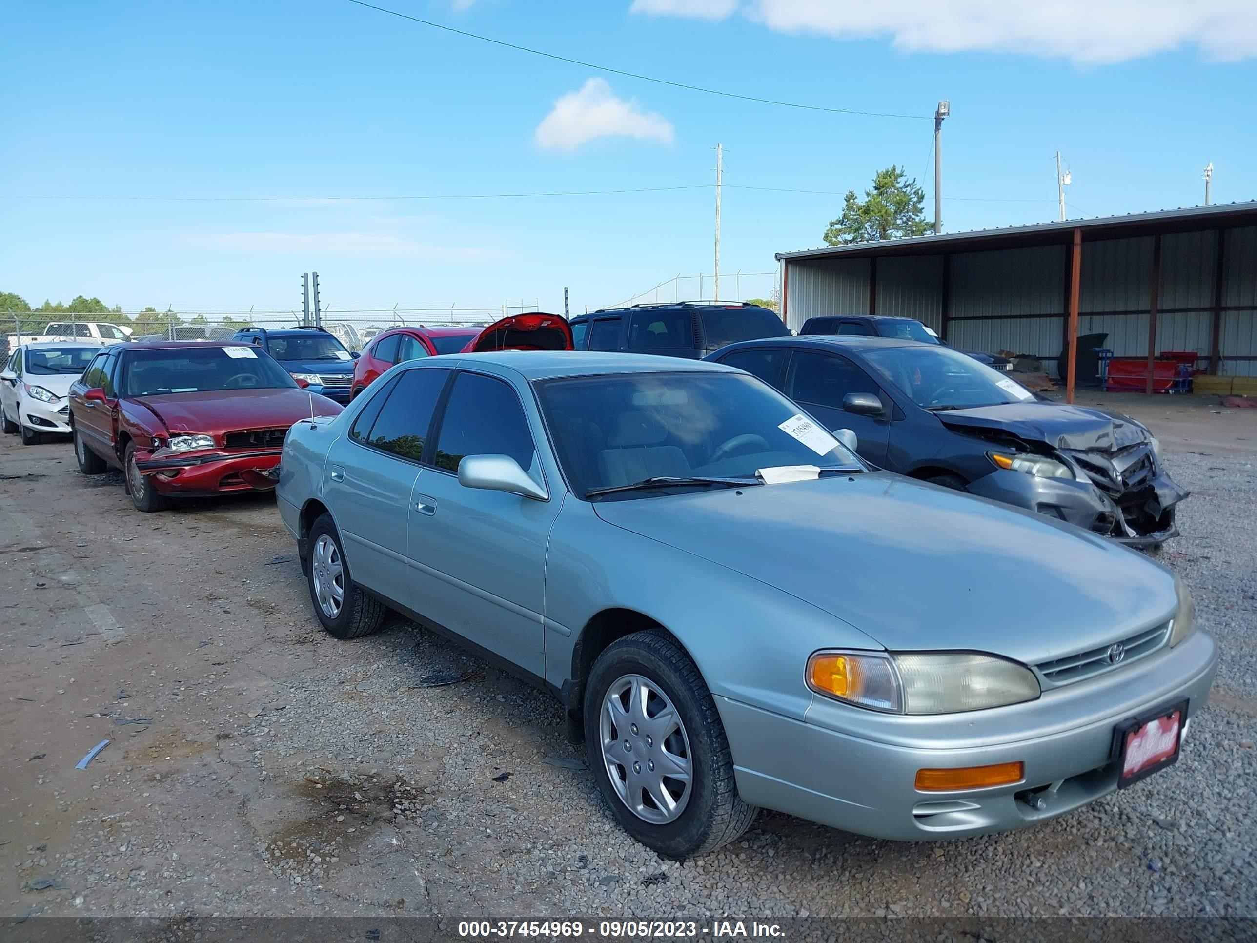 TOYOTA CAMRY 1996 4t1bf12k3tu132559