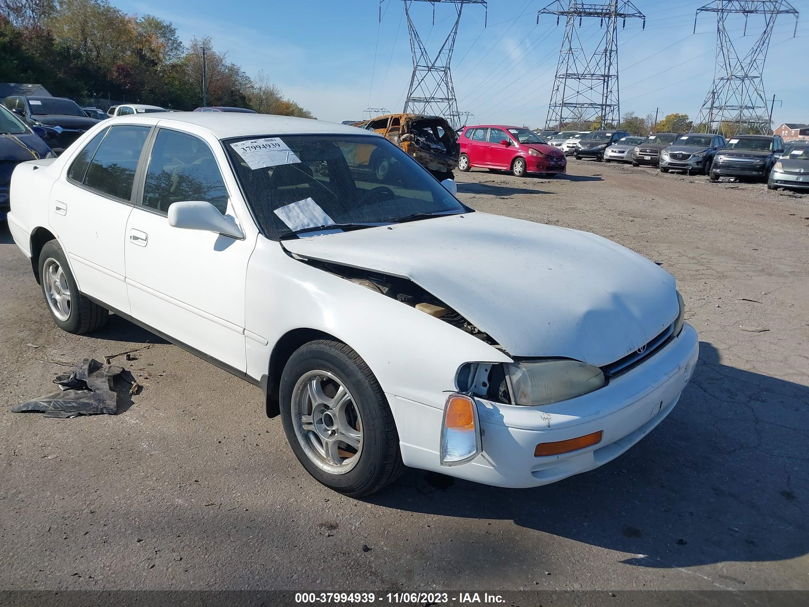 TOYOTA CAMRY 1996 4t1bf12k9tu872245